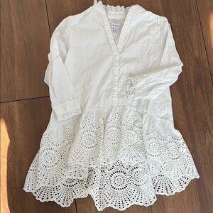 Koko + Mason, White Eyelet women’s Top, small